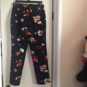 Zara Floral Navy Crop Pants